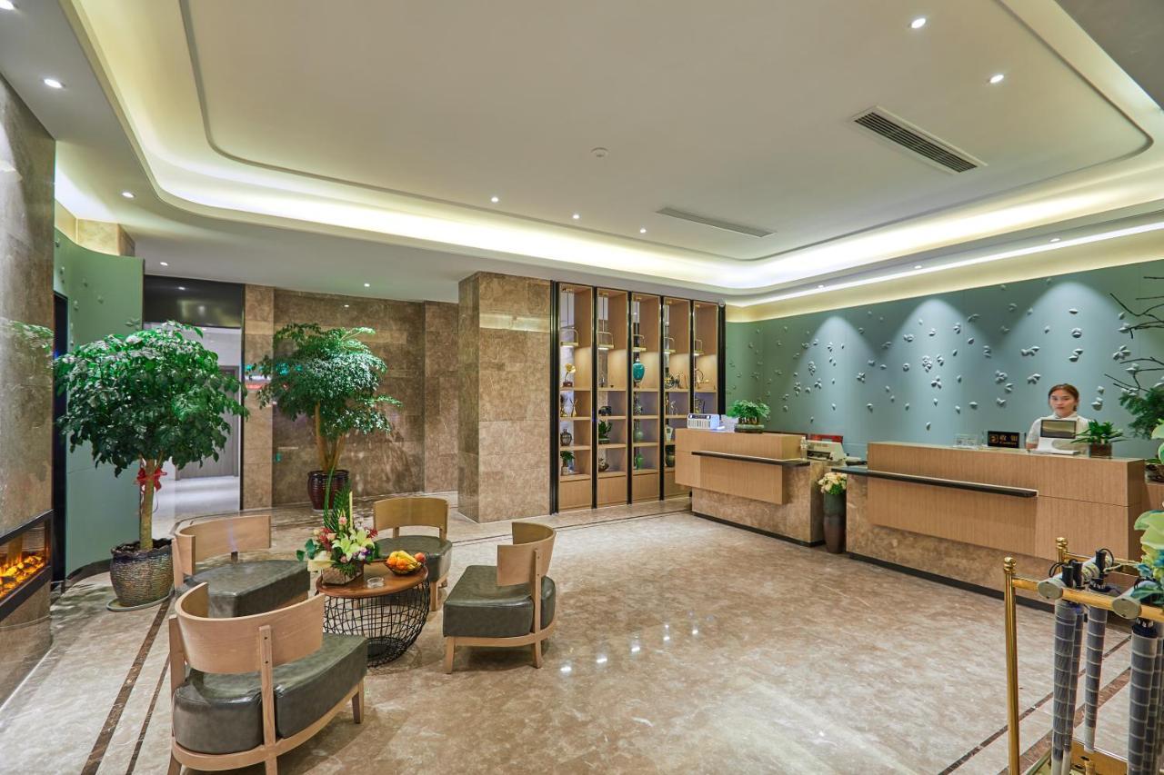 Yiwu Boman Boutique Hotel Exterior photo