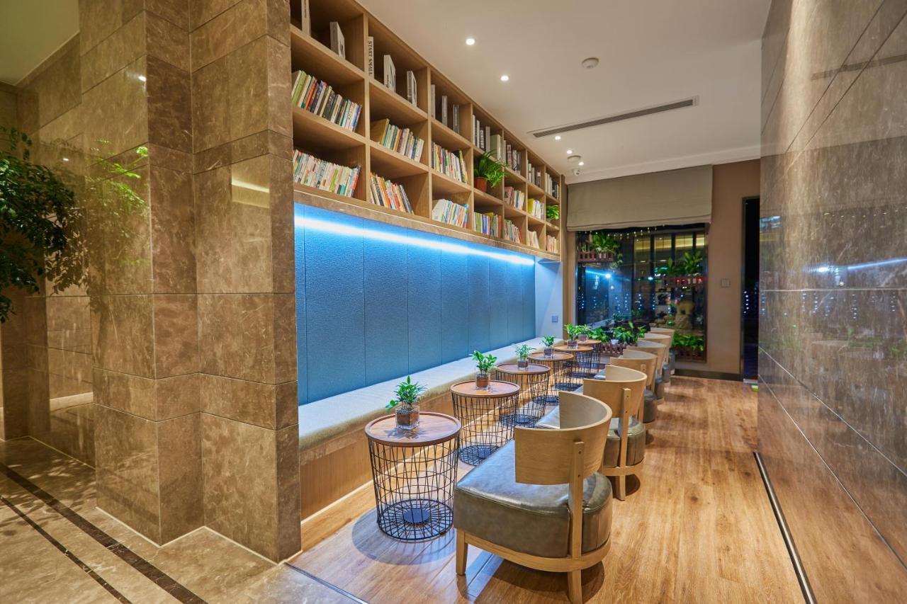Yiwu Boman Boutique Hotel Exterior photo