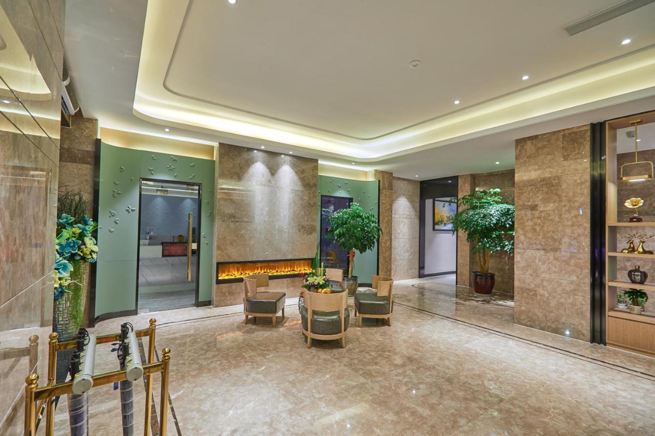 Yiwu Boman Boutique Hotel Exterior photo