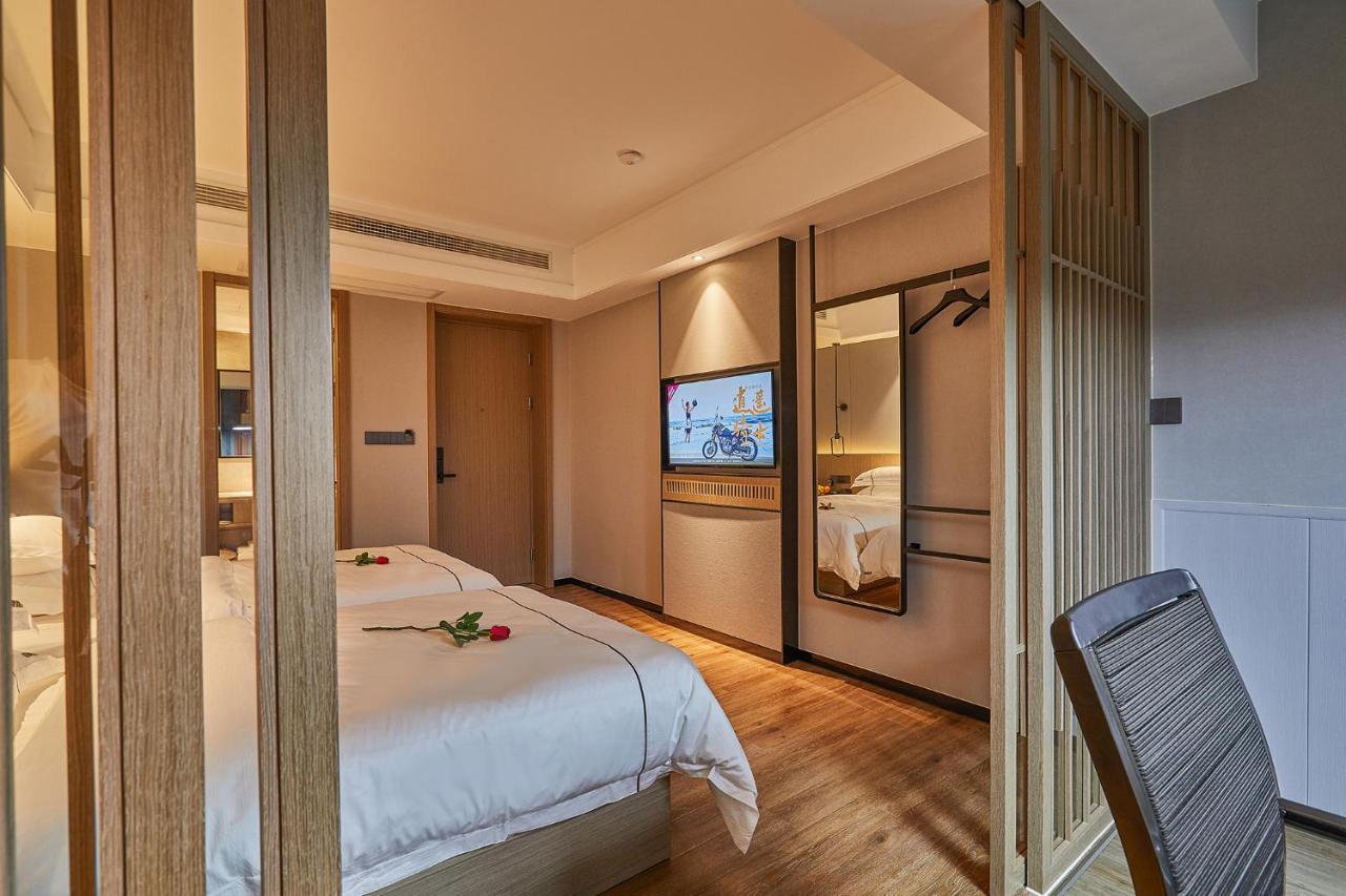 Yiwu Boman Boutique Hotel Exterior photo